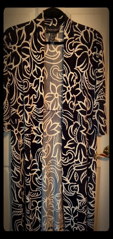 Frank Lyman jacket/ cover-up